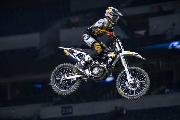 Dean Wilson racing at Indianapolis Supercross